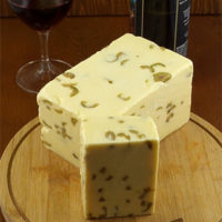 1 lb Green Olive Pinconning Cheddar Cheese