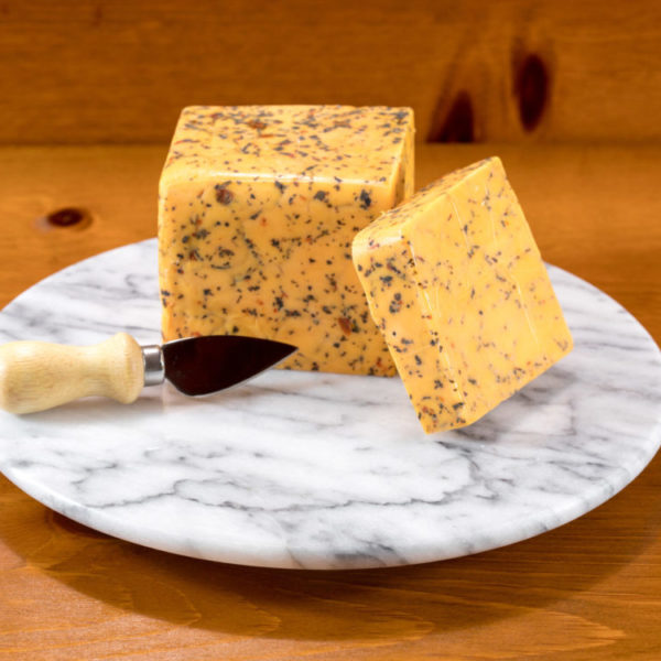 1 lb. Tomato & Basil Pinconning Cheddar