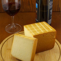 1 lb. Smoked Horseradish Cheese